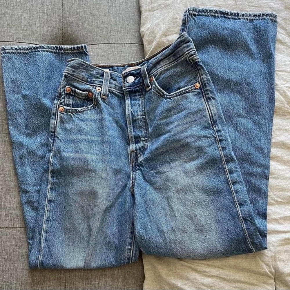 Levi's ribcage straight ankle jean - Picture 3 of 5